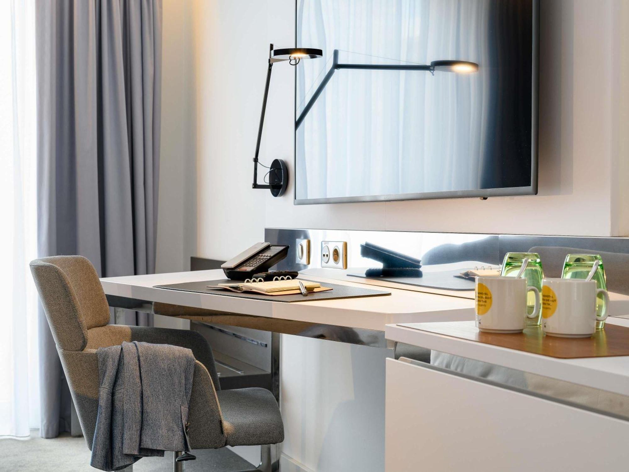 Hotel Novotel Hauptbahnhof 4*
